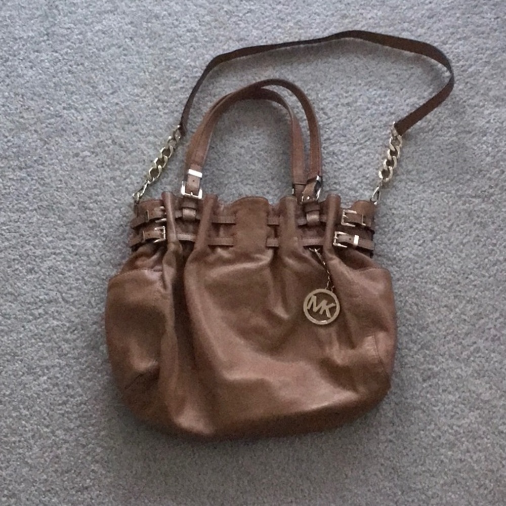 Tan Michael Kors tote